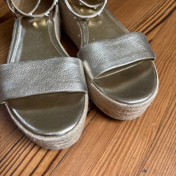 Marc Fisher Jazlyn gold platform espadrille wedge studded sandal SIZE 9.5 - Picture 5 of 8